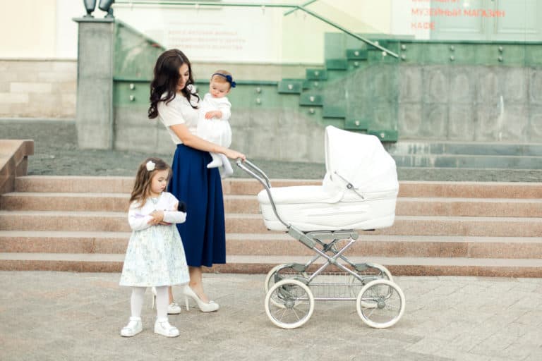 Best Bassinet Stroller: Your Complete Buying Guide