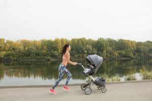 Hot Mom 3-in-1 Stroller Review: Travel System and Bassinet 1