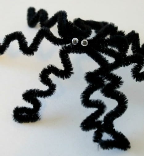 31 Fun And Creative Pipe Cleaner Crafts For Kids 67