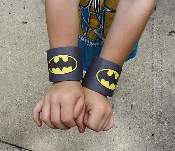 19 Superhero Crafts For Kids That Are Super Easy To Make 19