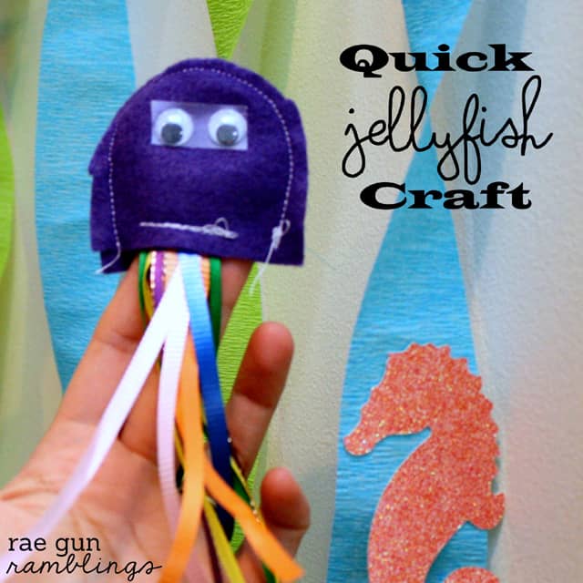 20 Fabulous Felt Crafts For Kids: Simple and Budget-Friendly 30
