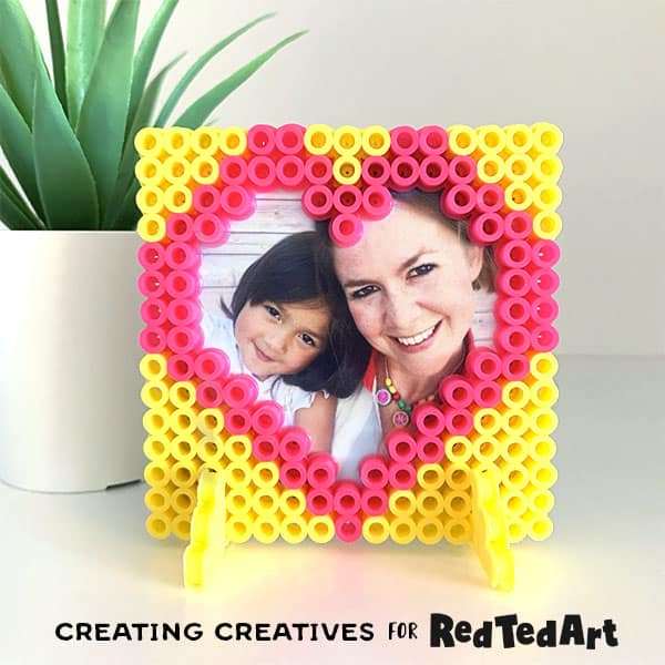 25 Quick And Easy DIY Picture Frame Crafts For Kids 25
