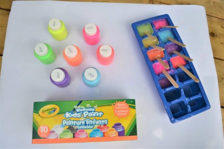 23 DIY Rainbow Crafts for Kids 28