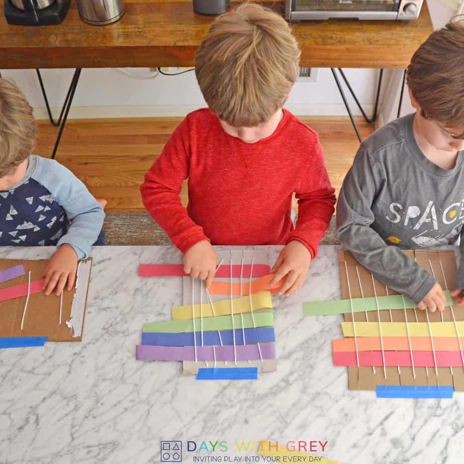 23 DIY Rainbow Crafts for Kids 22