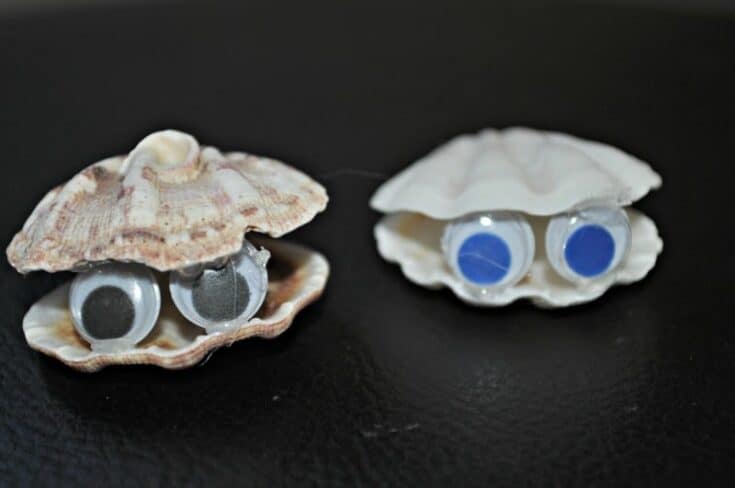 21 DIY Seashell Crafts For Kids 18