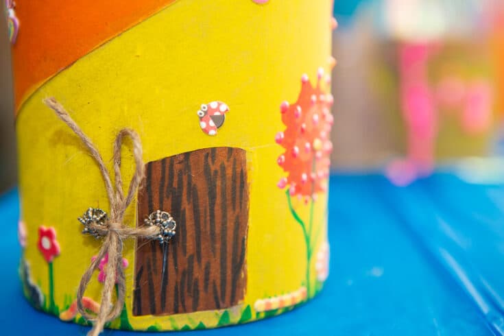 23 DIY Camping Crafts For Kids: Keep Busy By The Fire 19