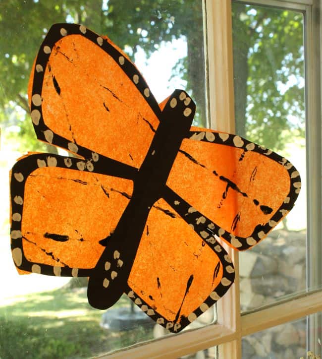 20 Butterfly Crafts For Kids: Simple And Beautiful 29