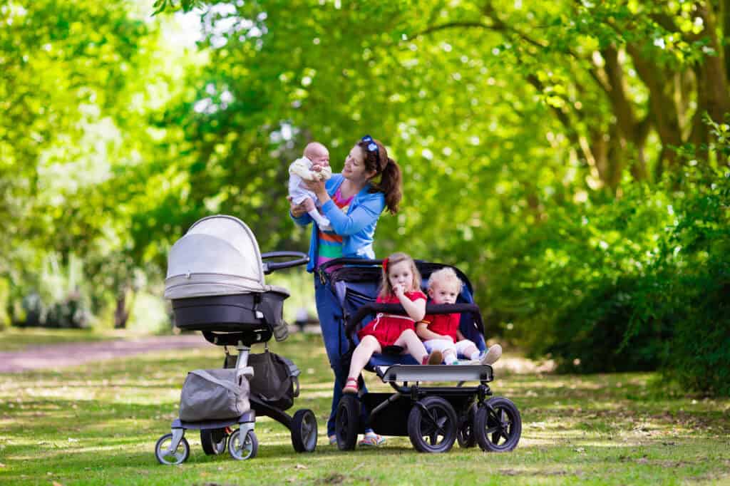 Stroller Bassinet vs Car Seat: Which One Should You Choose?