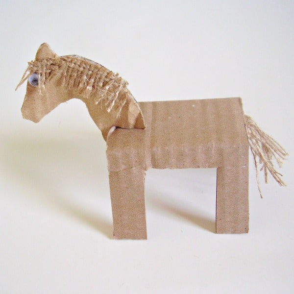 15+ Fun Horse Crafts For Kids That Are Easy to Make 6