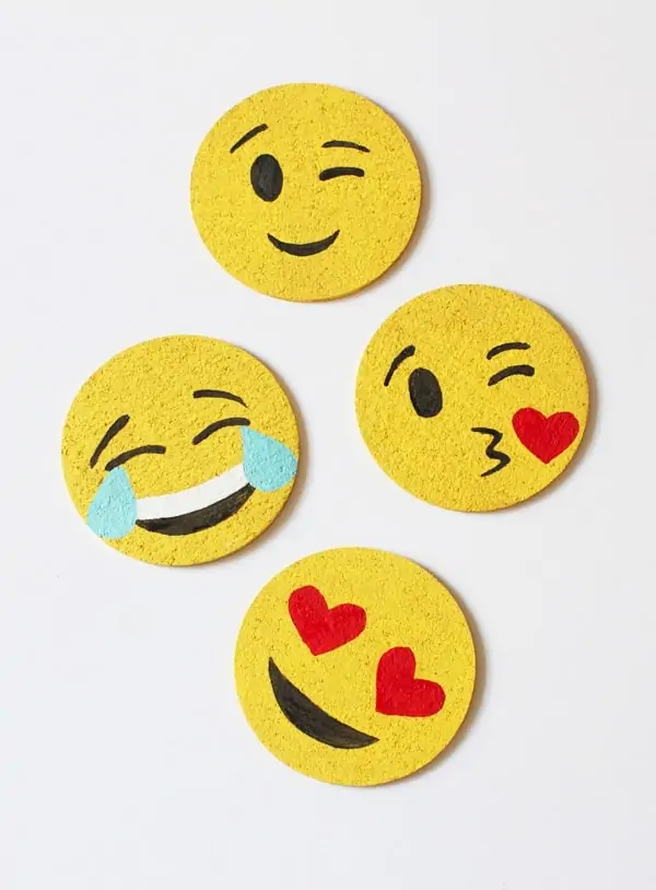 15 Easy Emoji Crafts for Kids That They'll Love Making 15