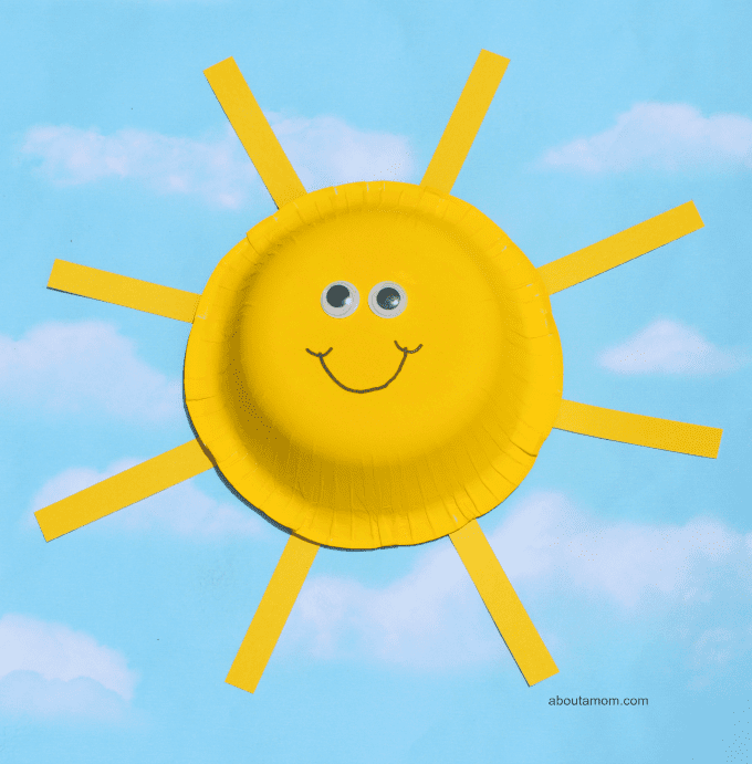 15 Bright & Fun Sun Crafts for Kids 20
