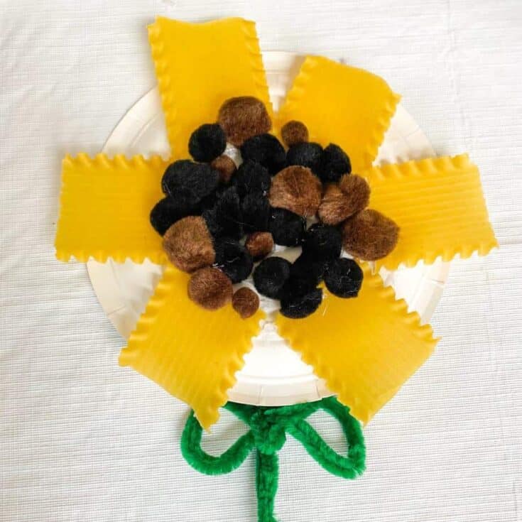 Image for How to Make Sunflowers with Paper Plates and Pasta