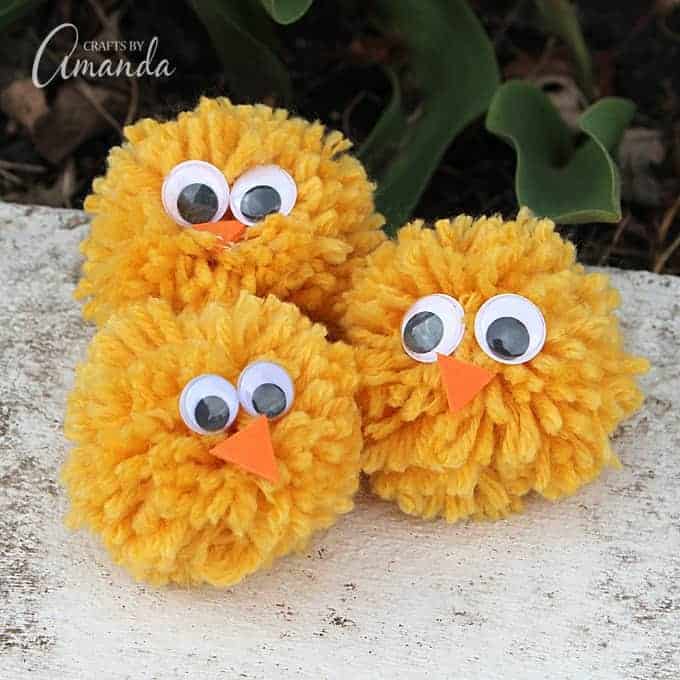 20 Adorable Pom Pom Crafts for Kids 13