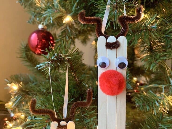 25 Adorable Reindeer Crafts for Kids They'll Love 19
