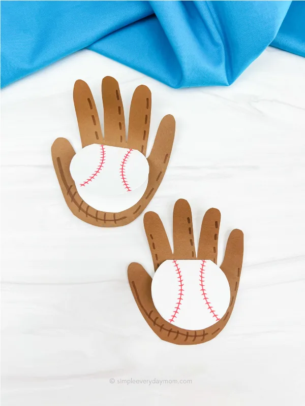 9 Easy Baseball Crafts for Kids That They'll Love Making 1