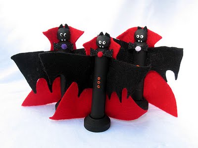 20 Easy Bat Crafts for Kids That Are Spooky-Cute! 18