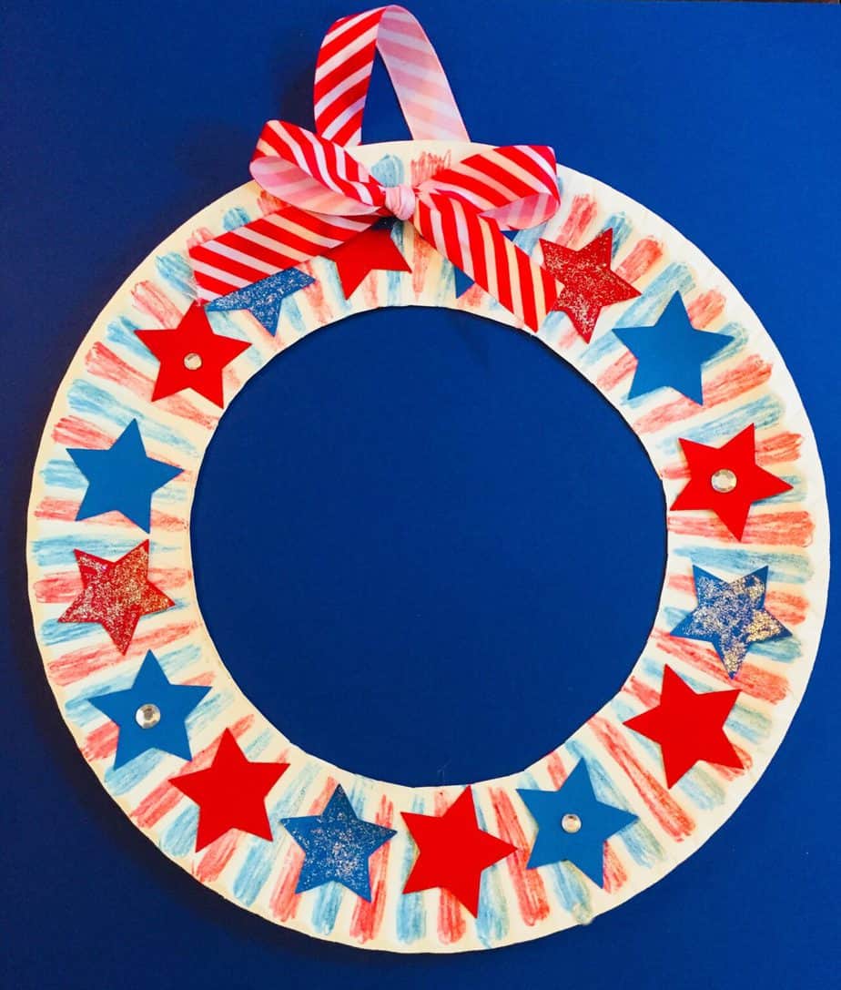 20 Easy & Fun Labor Day Crafts for Kids of All Ages