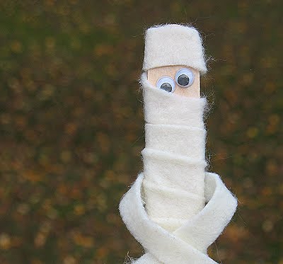 20 Creative Mummy Crafts for Kids: Super Simple & Fun! 9