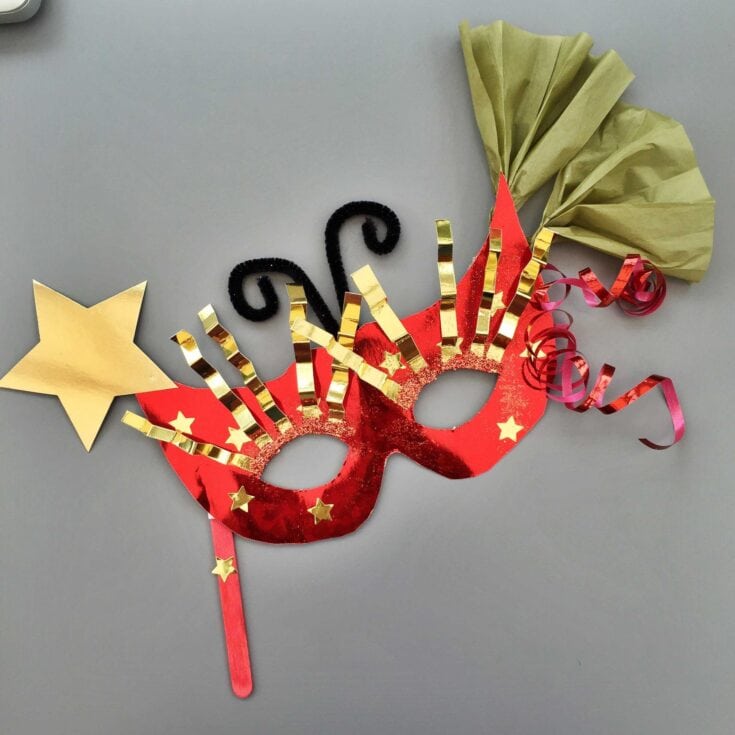 Image for Make carnival masks with the kids