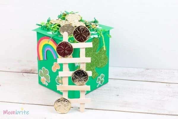 25 Lucky Leprechaun Crafts for Kids That They'll Love 8