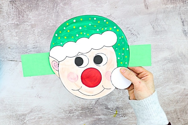 20 Adorable Elf Crafts for Kids That Are Super Fun 4