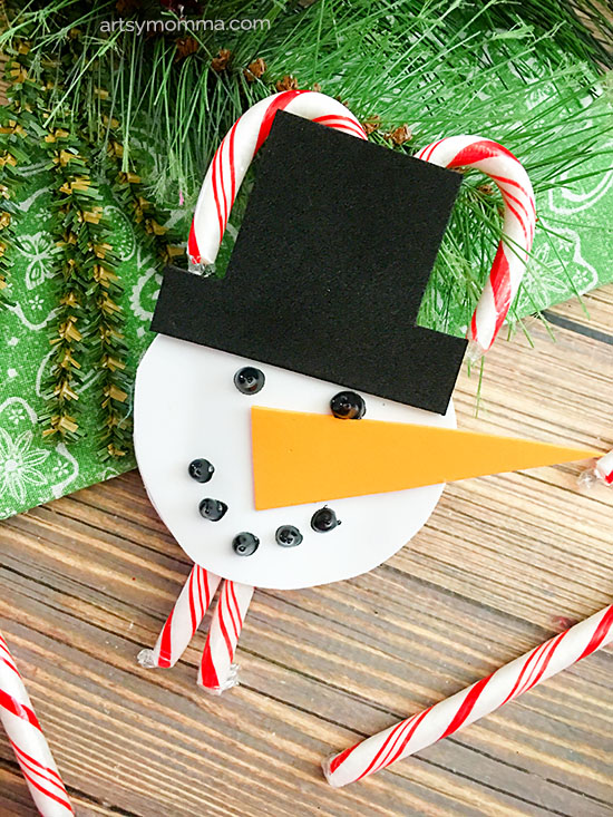 20 Sweet Candy Cane Crafts for Kids That They’ll Obsess Over 5