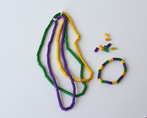 15 Festive Mardi Gras Crafts for Kids That Are So Much Fun 16