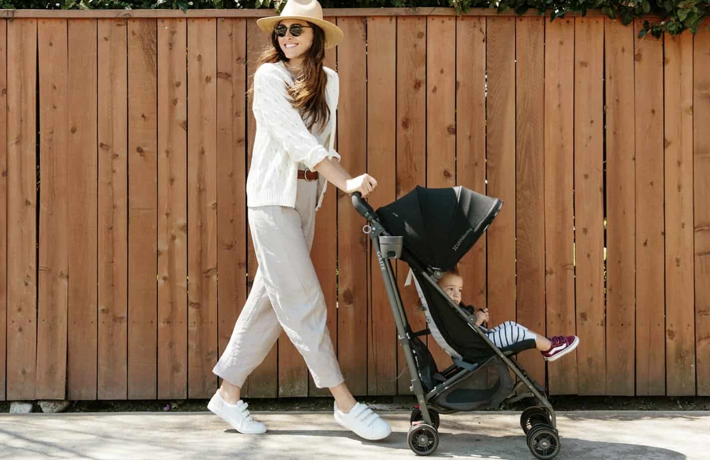 woman-walking-with-G-Lite-stroller