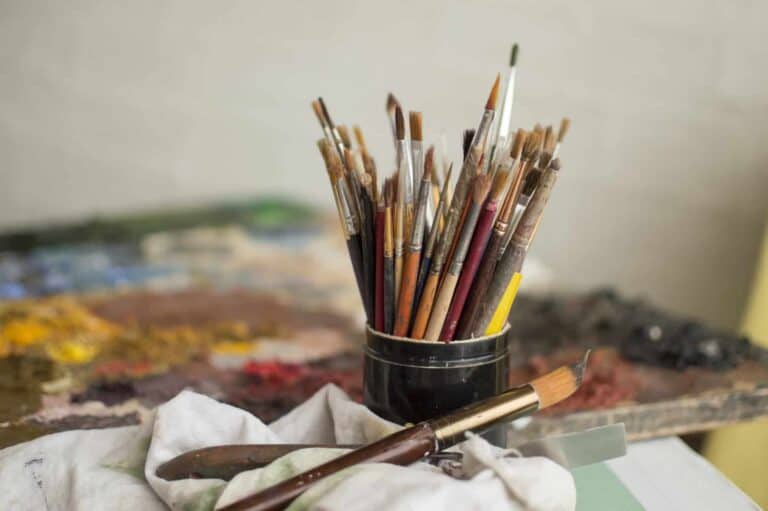 10 Paint Brush Storage Solutions: Creative & Practical Ideas