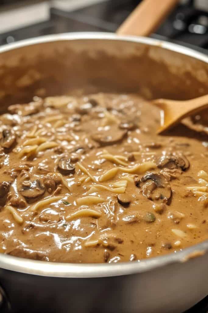 One-Pot Wonder: Easy Beef Stroganoff with Egg Noodles for Busy Moms 3 One-Pot Wonder: Easy Beef Stroganoff with Egg Noodles for Busy Moms 3