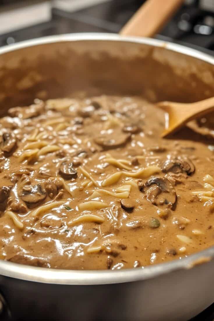One-Pot Wonder: Easy Beef Stroganoff with Egg Noodles for Busy Moms 18 One-Pot Easy Beef Stroganoff with Egg Noodles