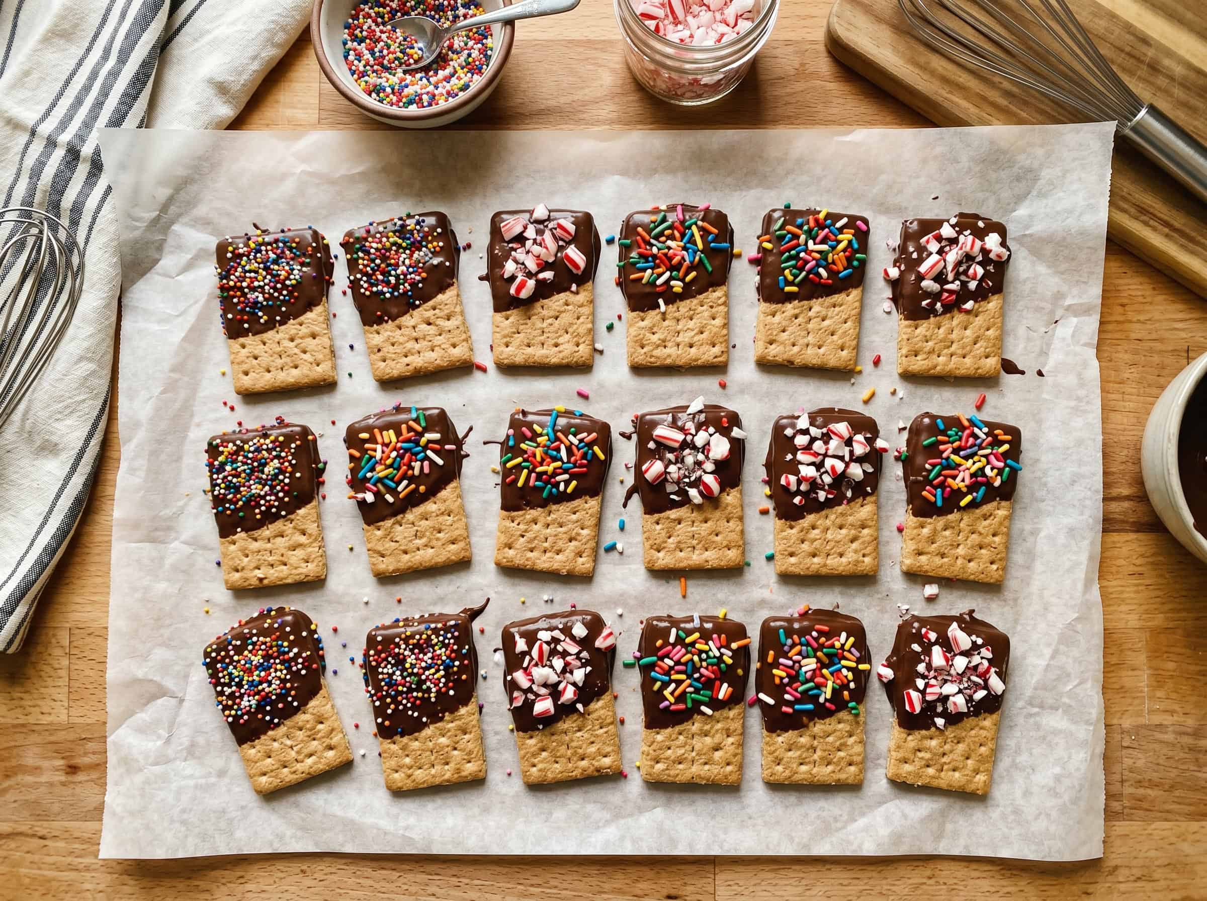 Chocolate-Dipped Graham Crackers with Holiday Toppings