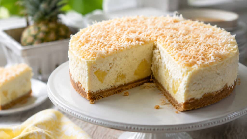 16 Pineapple Cheesecake Recipes for Summer