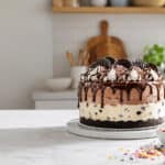 16 Ice Cream Cake Ideas for Birthdays, Backyard Parties, and Wednesdays