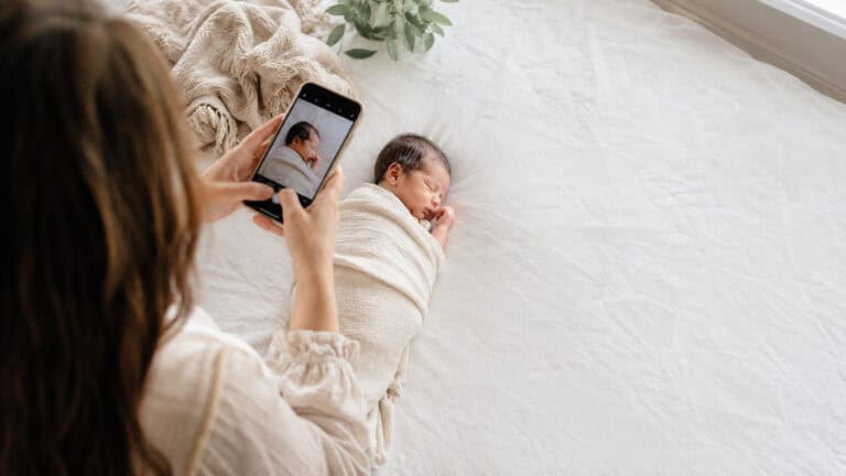At-Home Newborn Photo Setups: 13 Ideas That Look Professional on a Phone Camera