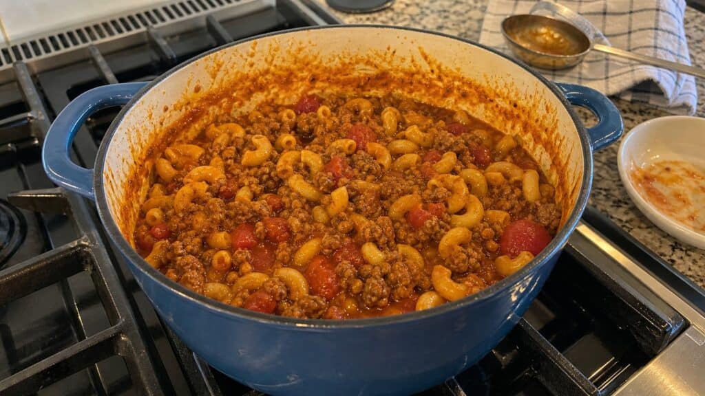 Easy One-Pot American Goulash – Ultimate Comfort Food
