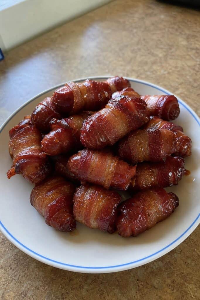 20 Crock Pot Appetizers for Easy Parties