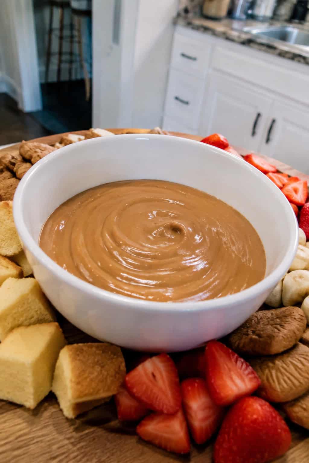 Slow Cooker Cookie Butter Fondue
