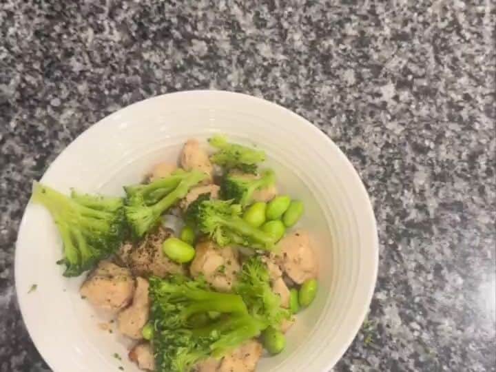 Finished chicken teriyaki bowl with air-fried chicken, broccoli and edamame.