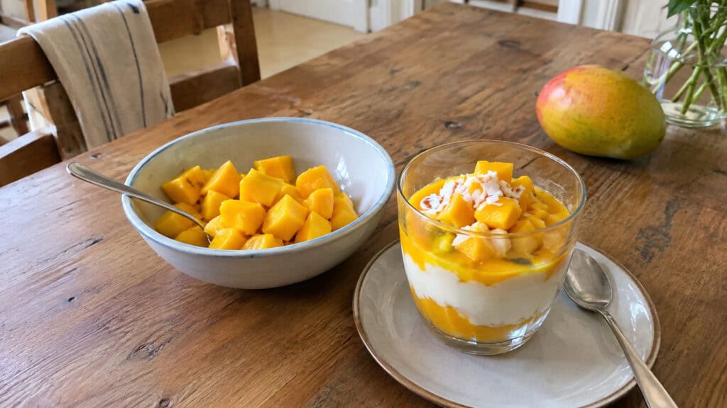 Mango Dessert Recipes for Easy Entertaining