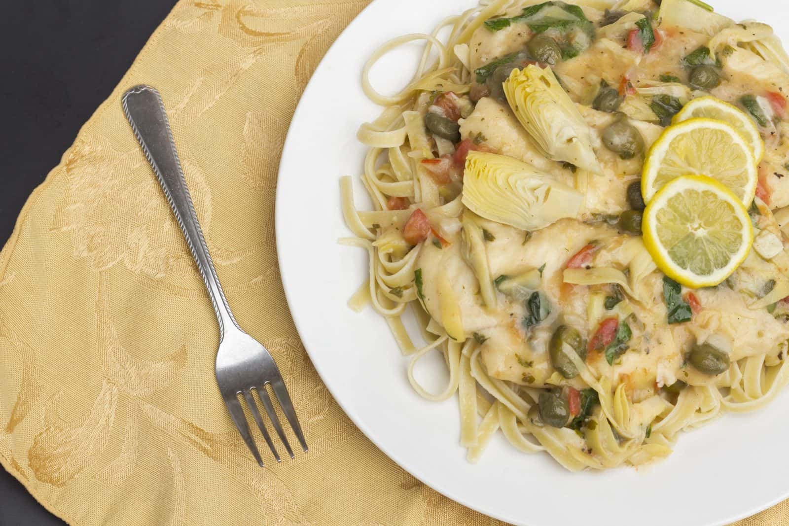 25 Heart-Healthy Chicken Recipes to Keep You Feeling Great! 13 Chicken piccata