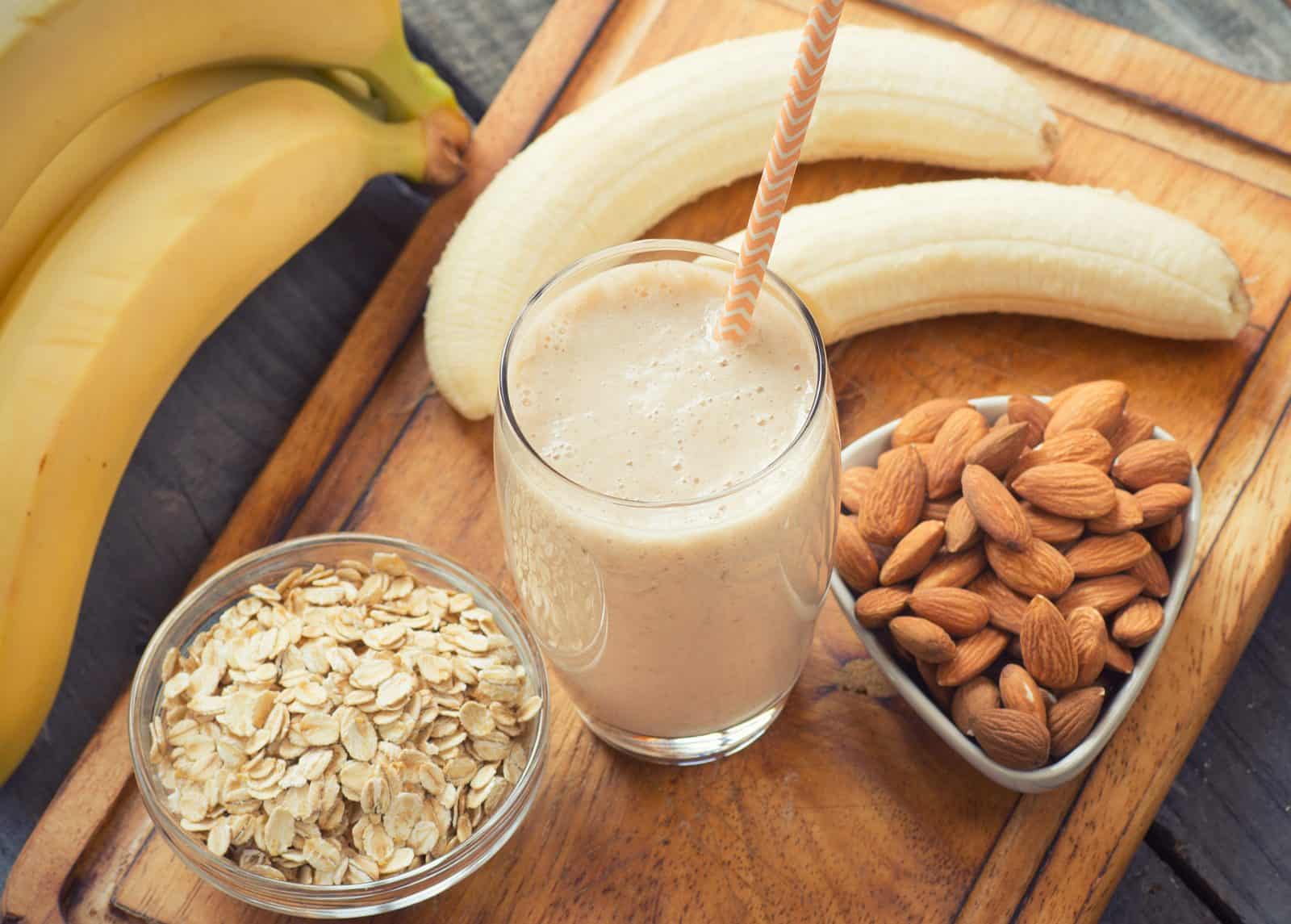 Cookie Butter Banana Smoothies on a plate