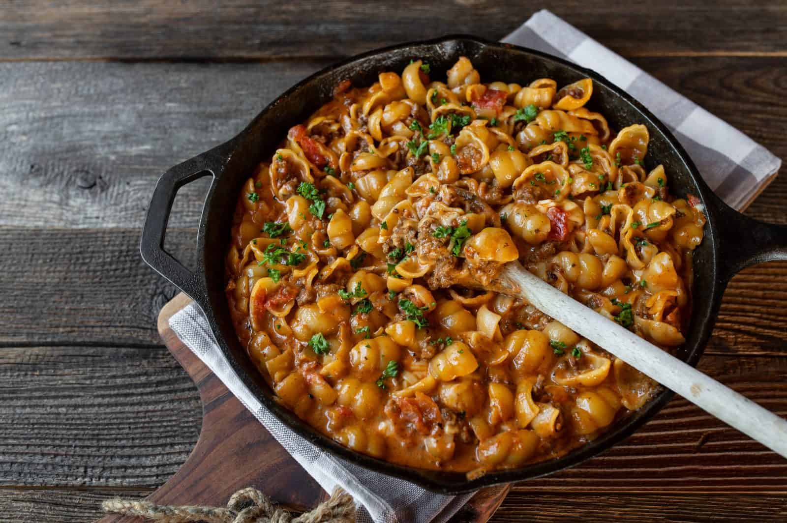 20 Ground Beef Dinners That Stretch One Pound 10 Hamburger helper family dinner