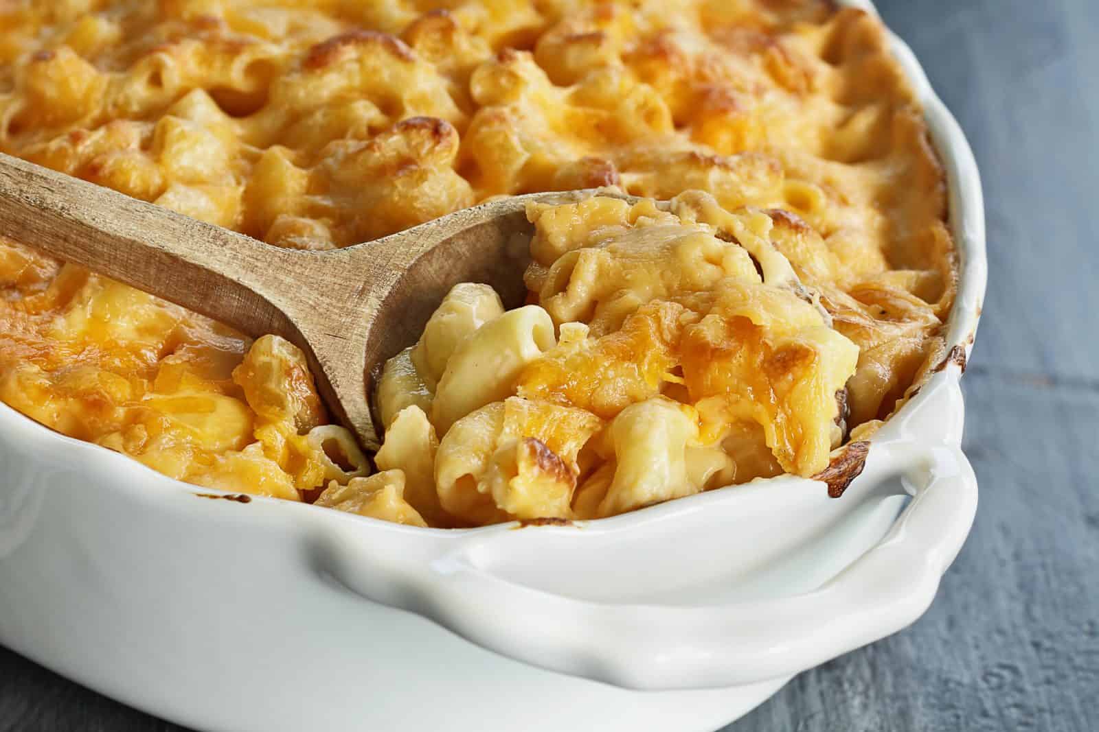30 Budget-Friendly Family Dinners Under $10 76 Mac and cheese family dinner