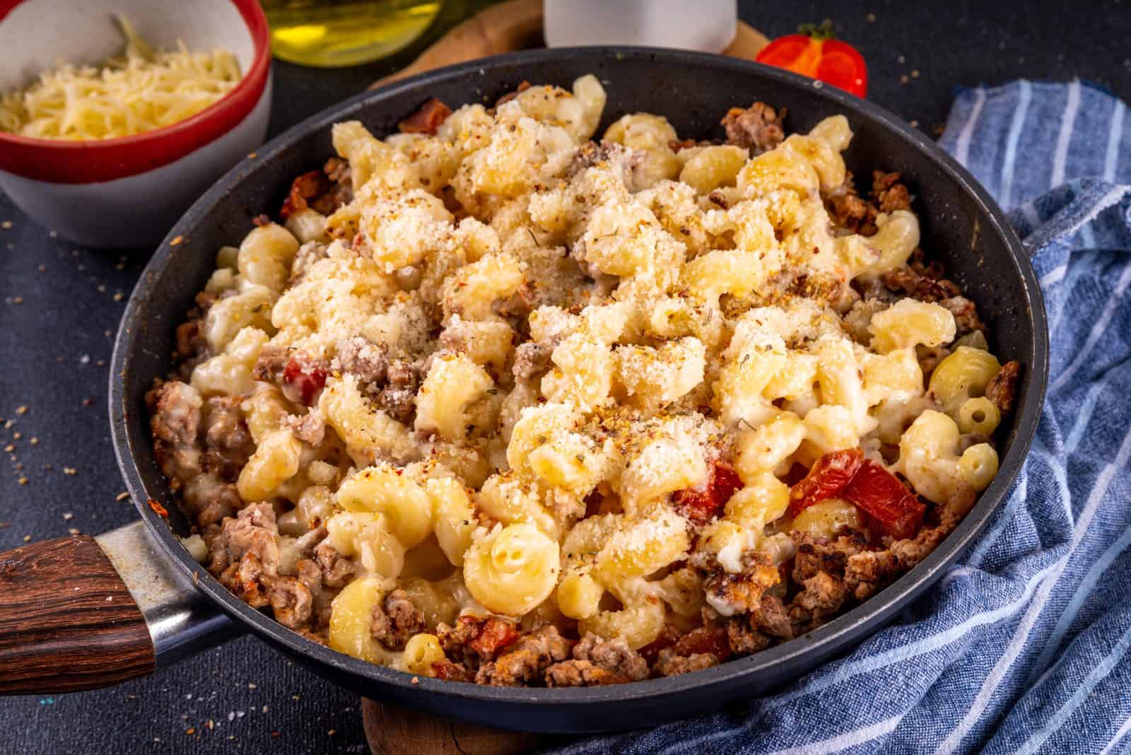 20 Ground Beef Dinners That Stretch One Pound 2 Cheeseburger pasta