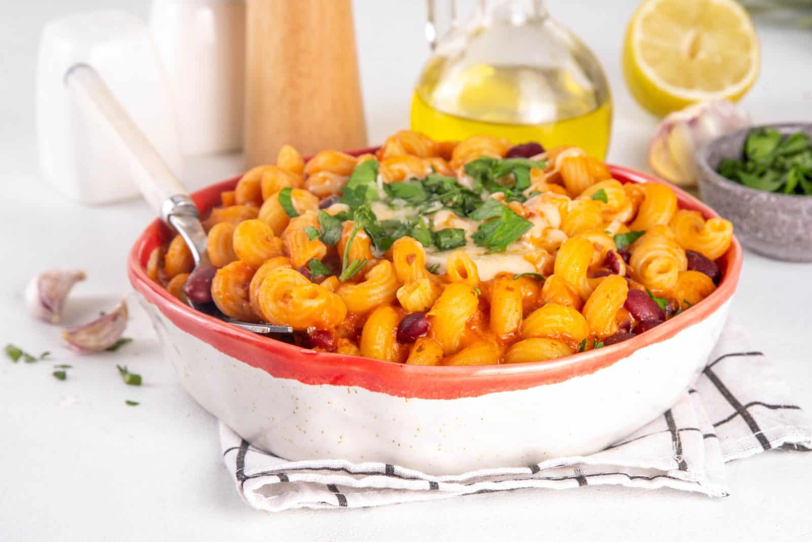 20 Ground Beef Dinners That Stretch One Pound 22 Chili mac and cheese