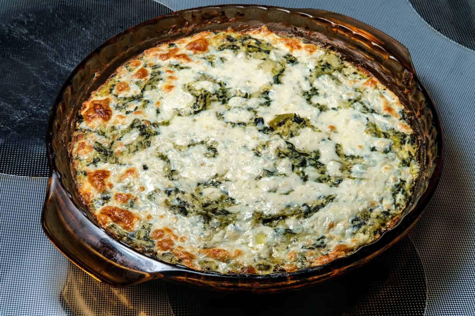 25 Easy Party Appetizers for a Crowd 62 Spinach and artichoke dip