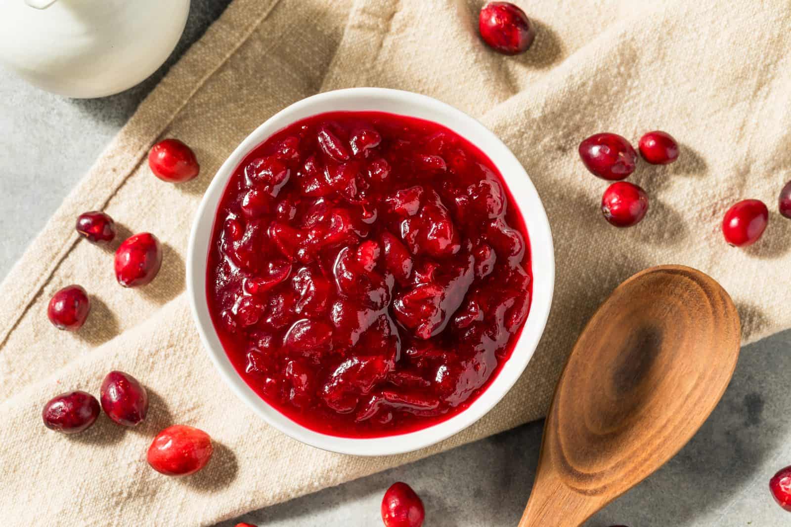 30 Grandma's Old-Fashioned Holiday Recipes 42 Grandmas cranberry sauce