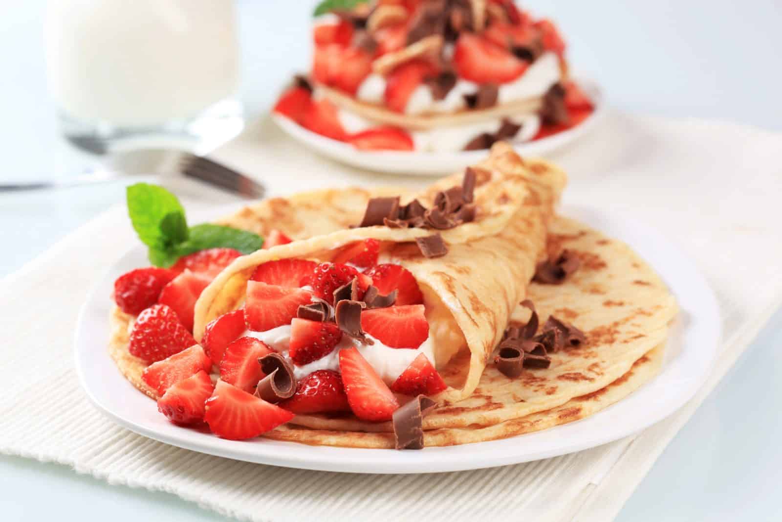 26 Warm Breakfast Ideas for Cold Mornings 56 Warm breakfast crepe