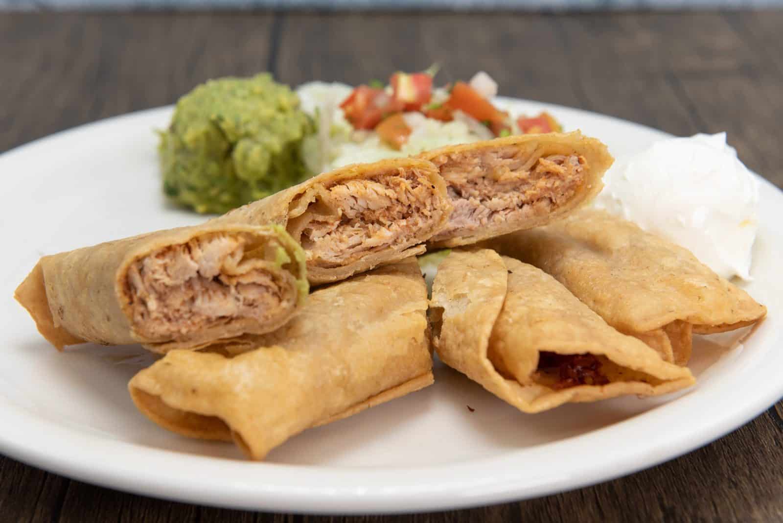 20 Crock Pot Appetizers for Easy Parties 8 Ranch chicken taquito